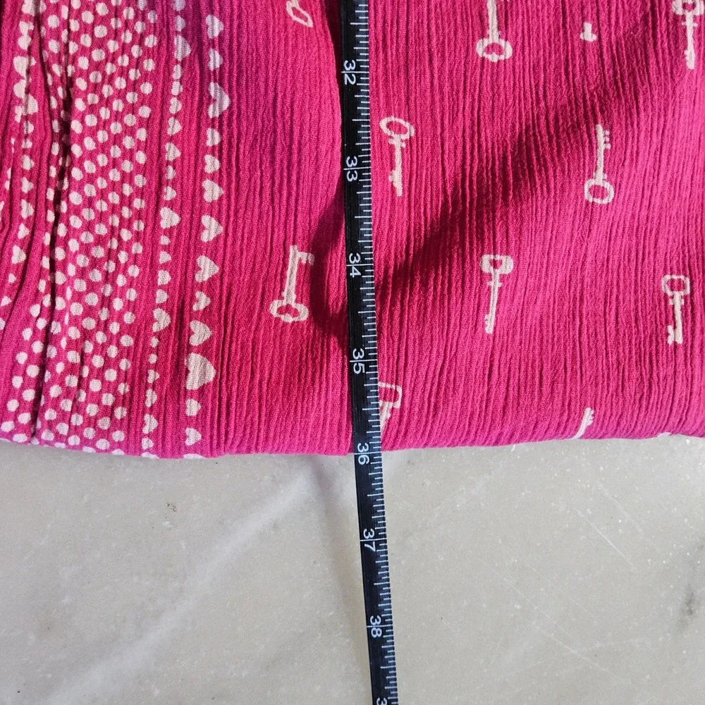 American Eagle Outfitters Scarf Pink Key‎ Print Lightweight Accessory